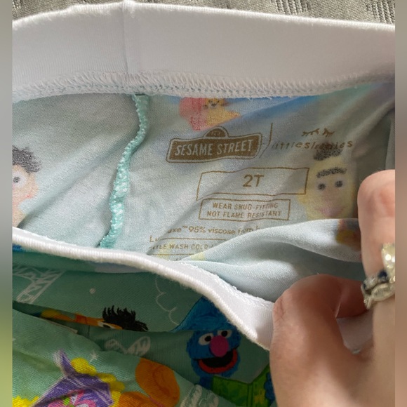 Little Sleepies PJ set - Picture 3 of 3